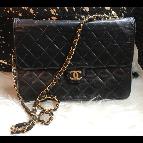 CHANEL Handbags - Authentic CHANEL Quilted Lambskin 10” bag
